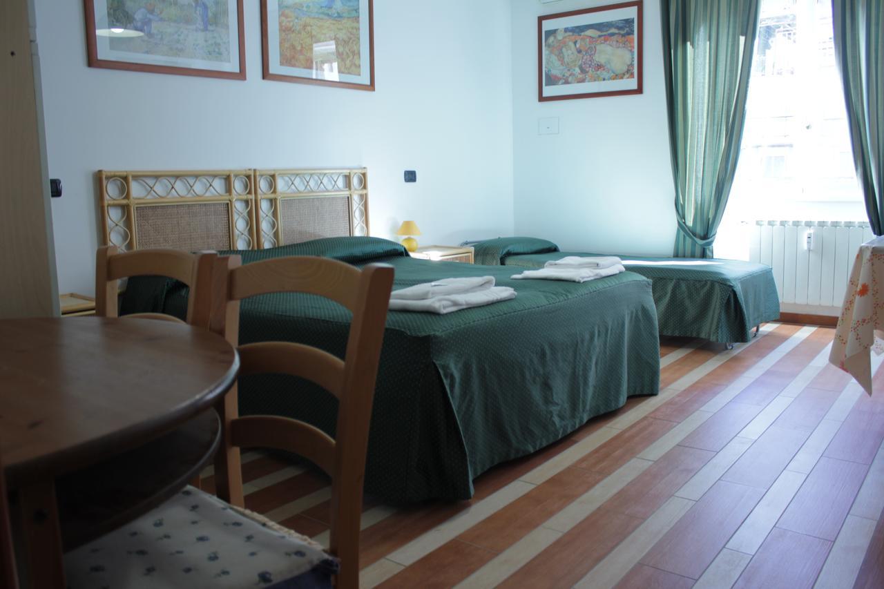 Tourist House Roma公寓式酒店 外观 照片