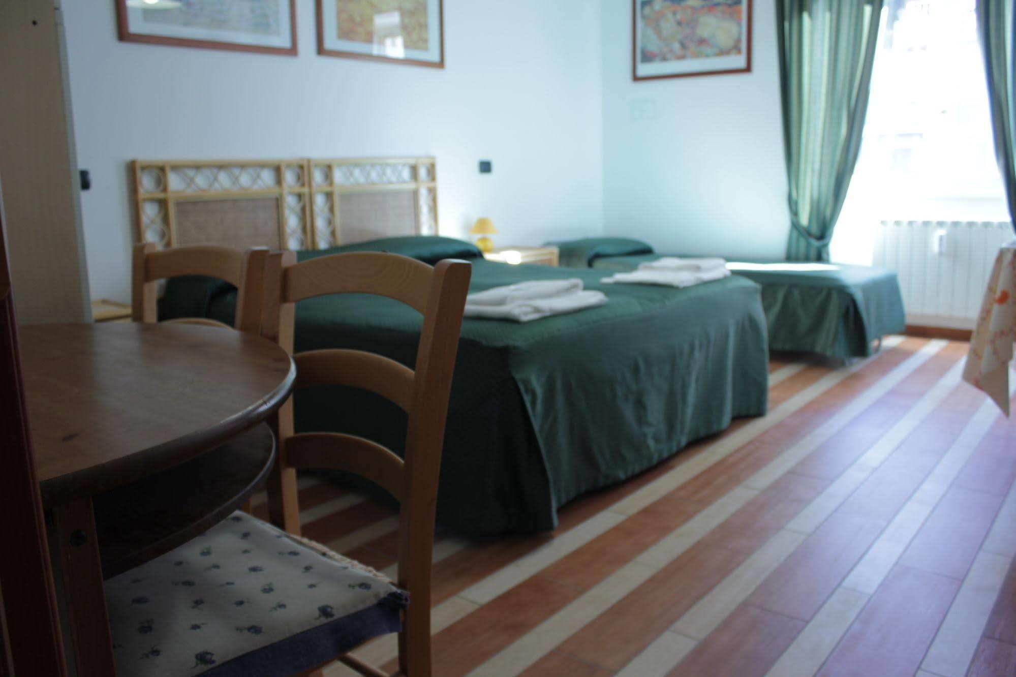 Tourist House Roma公寓式酒店 外观 照片