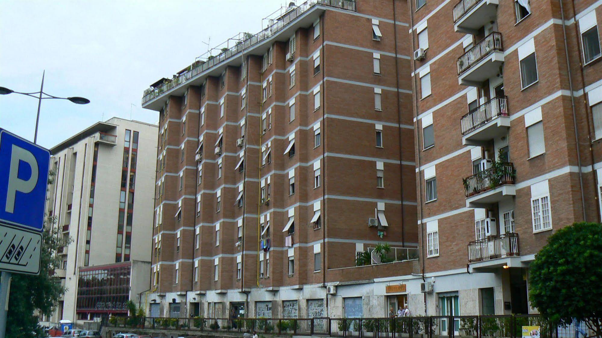Tourist House Roma公寓式酒店 外观 照片