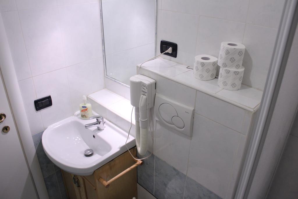 Tourist House Roma公寓式酒店 客房 照片